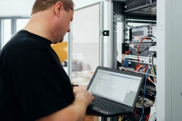 Servis a technická správa  bezpečnostních systémů